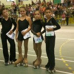 Le coppie della Diavoli Verde Rosa durante la cerimonia di premiazione.